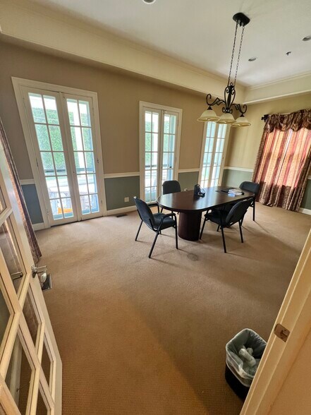 More Photos Of 710 Latta Rd, Rochester Office For Lease