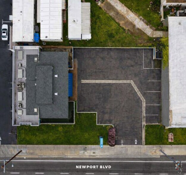 More Photos Of 2013 Newport Blvd, Costa Mesa Storefront For Sale