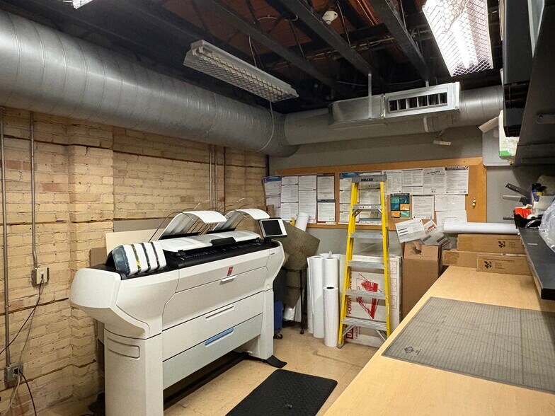 More Photos Of 2 W 1st St, Duluth Storefront For Sale