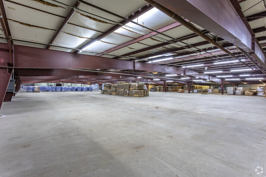 More Photos Of 25389 Blakely Rd, Arlington Warehouse For Sale