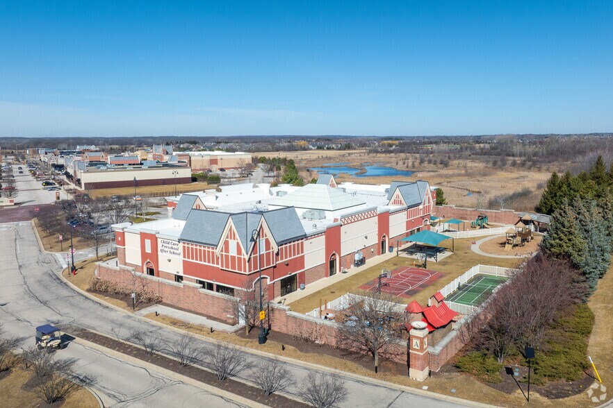 More Photos Of 100 W Higgins Rd, South Barrington Freestanding For Sale