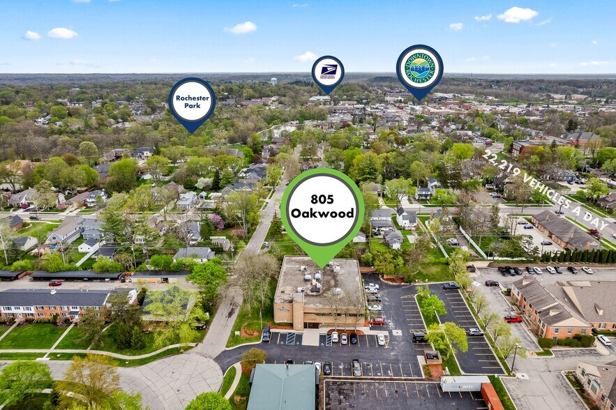 More Photos Of 805 Oakwood Dr, Rochester Office For Lease