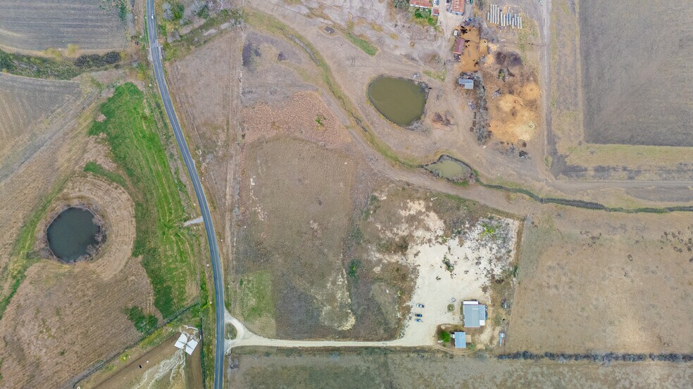 More Photos Of 2330 Schuwirth Rd, Converse Warehouse For Lease