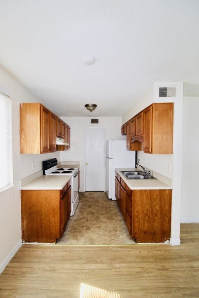 More Photos Of 656 Woodyard Rd, Trenton Apartments For Sale