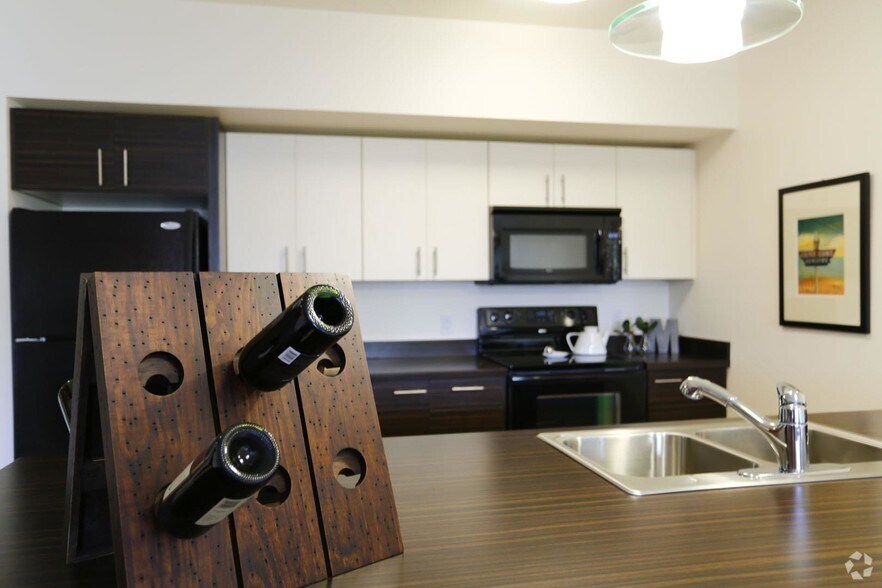 More Photos Of 3850 N Mississippi Ave, Portland Apartments For Lease