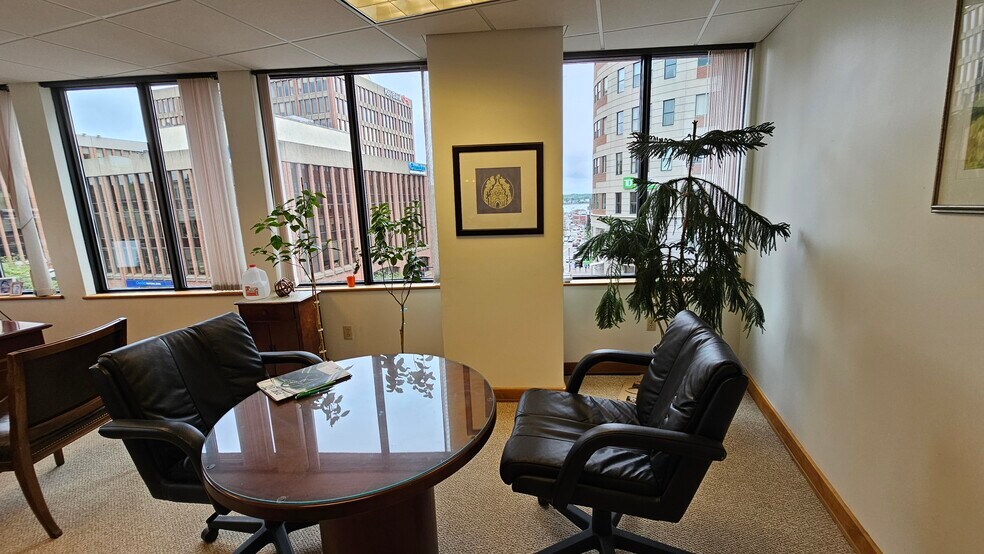 More Photos Of 2 City Ctr, Portland Office For Lease