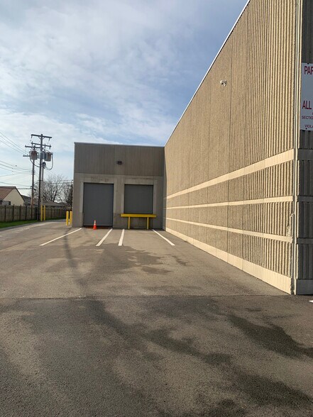 More Photos Of 540 Dick Rd, Buffalo Unknown For Lease