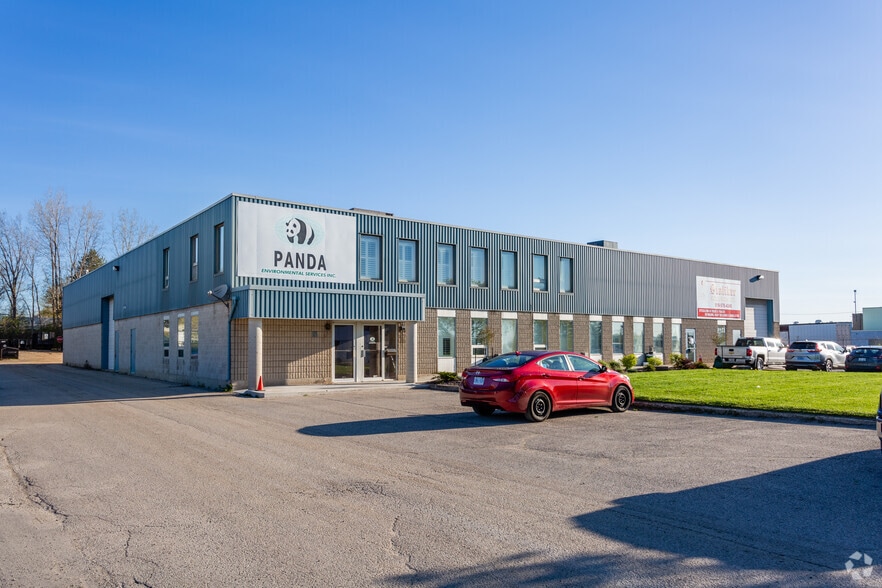 Primary Photo Of 13 Centennial Rd, Kitchener Warehouse For Lease
