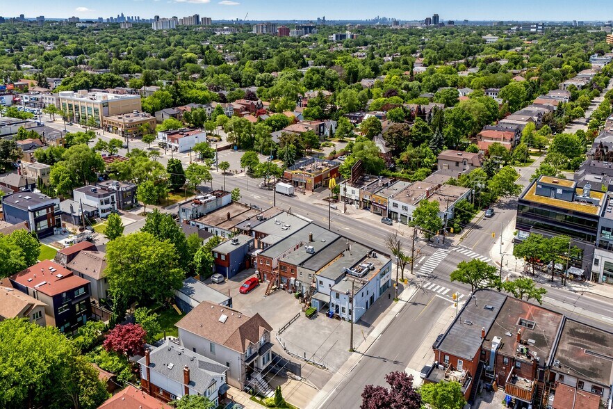 More Photos Of 1909-1911 Avenue Rd, Toronto Storefront For Lease