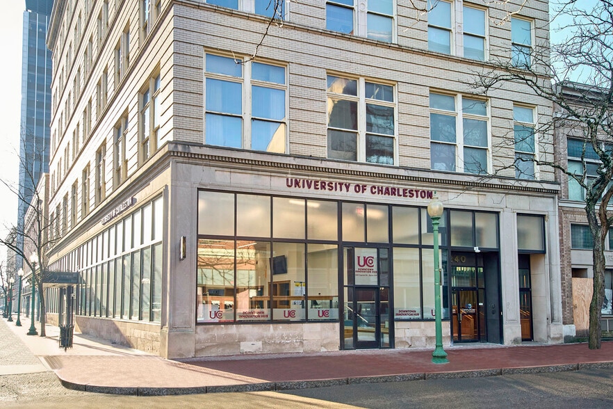 More Photos Of 240 Capitol St, Charleston Office For Sale