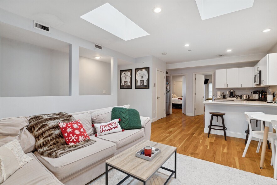 More Photos Of 75-77 F St, Boston Apartments For Sale