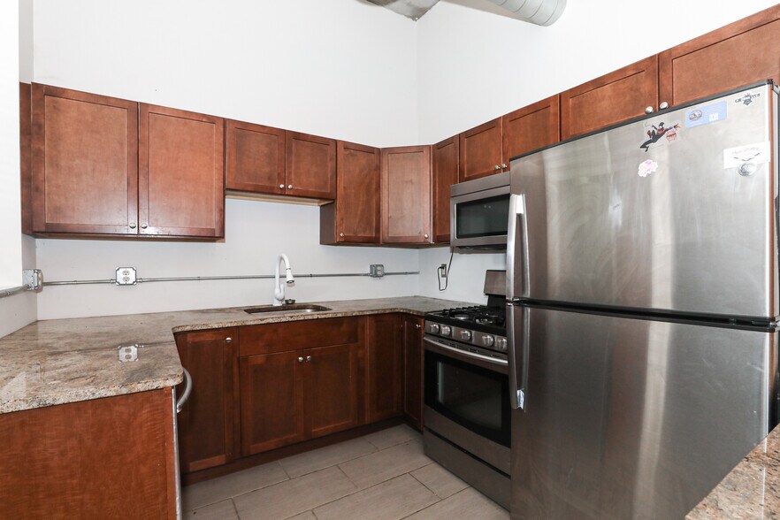 More Photos Of 74 Carroll St, Binghamton Apartments For Sale