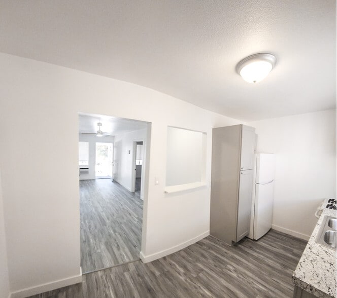 More Photos Of 1101 E Clark Ave, Las Vegas Apartments For Sale