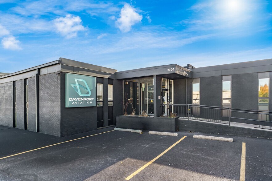 More Photos Of 2300 Marilyn Ln, Columbus Light Distribution For Lease