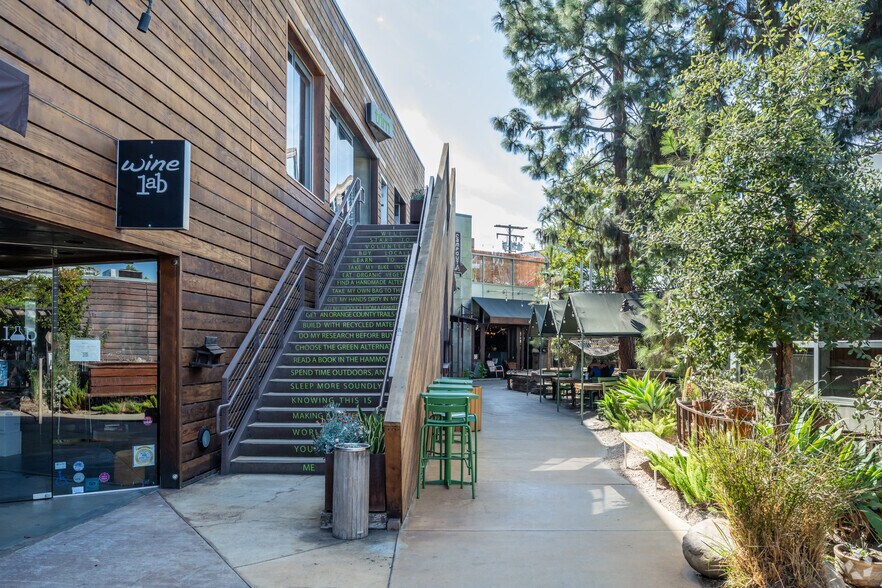 More Photos Of 2937 Bristol St, Costa Mesa Unknown For Lease