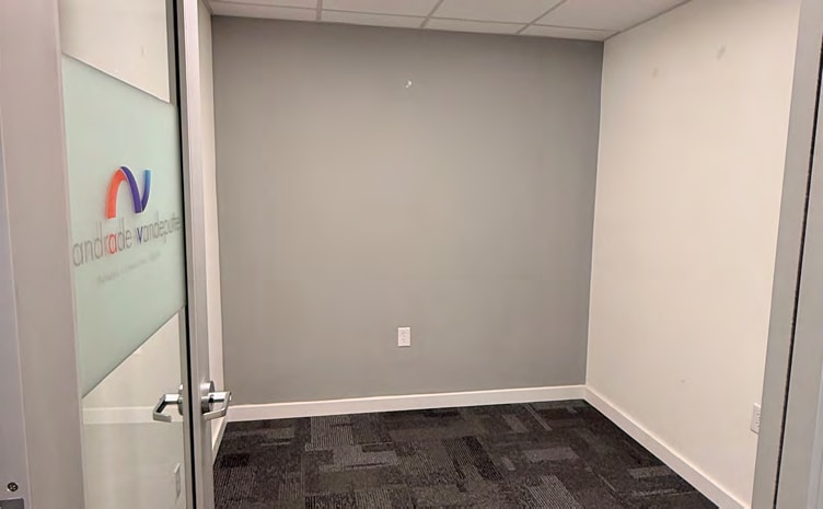 More Photos Of 2211 Buena Vista St, San Antonio Medical For Lease