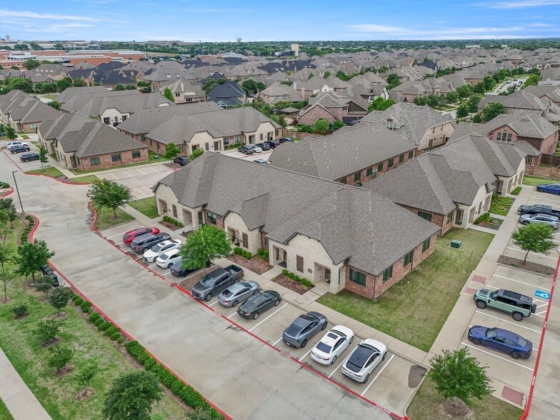 More Photos Of 4425 Plano Pkwy, Carrollton Medical For Lease