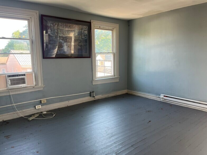 More Photos Of 1615 Maryland Ave, Covington Multifamily For Sale
