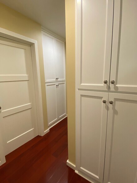 More Photos Of 4101 W National Ave, Burbank Multifamily For Sale