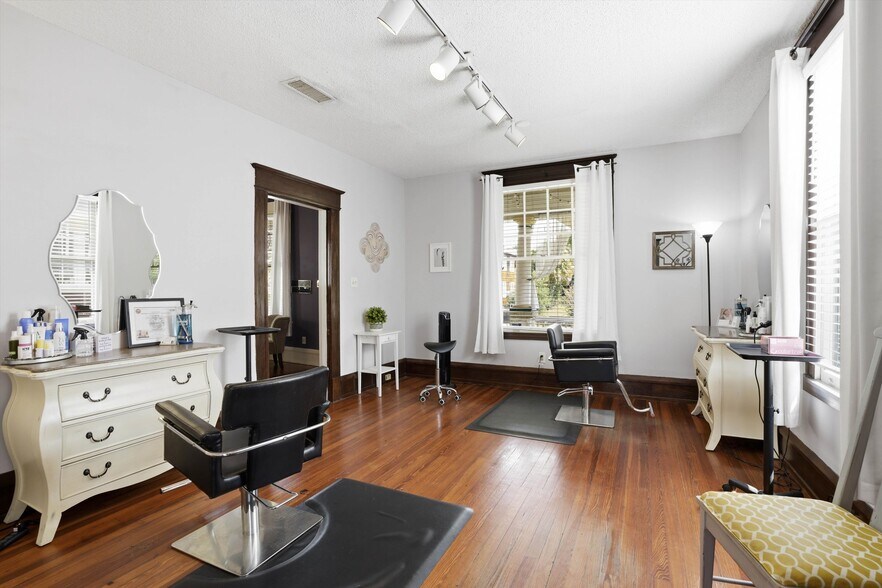 More Photos Of 2223 Herschel St, Jacksonville Office Residential For Sale