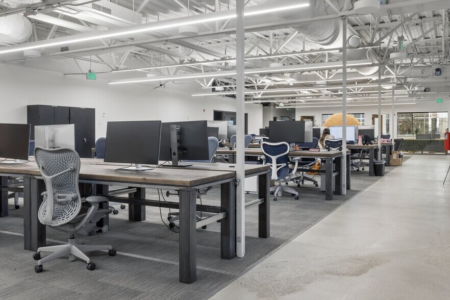 More Photos Of 1712 S East Bay Blvd, Provo Unknown For Lease