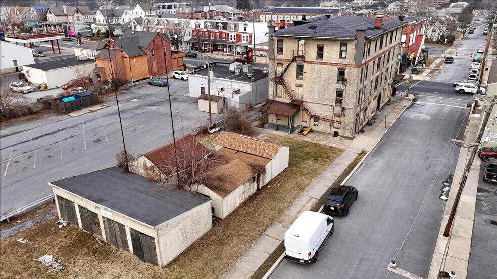 More Photos Of 200 W Lancaster Ave, Shillington Apartments For Sale