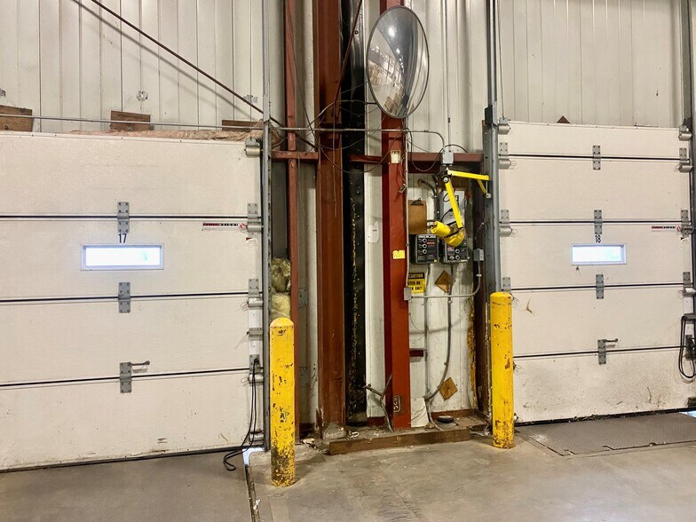 More Photos Of 4147 Keller Rd, Holt Distribution For Sale