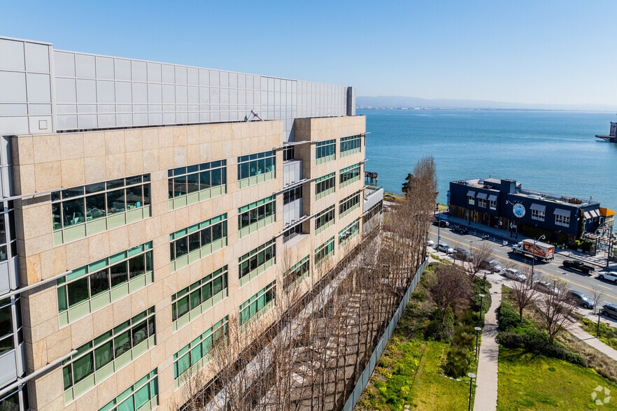 More Photos Of 1655 3rd St, San Francisco Unknown For Lease