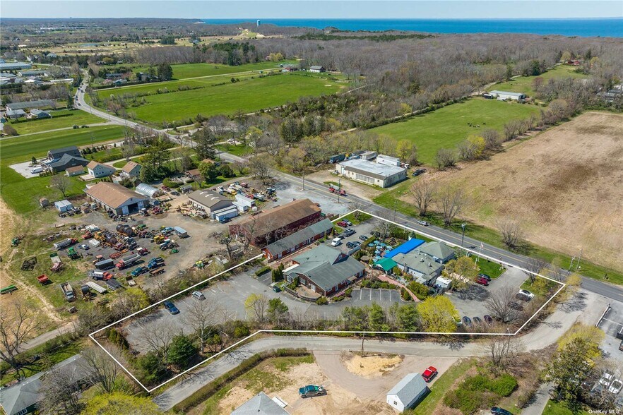 More Photos Of 3225 Sound Ave, Riverhead Storefront Retail Office For Sale