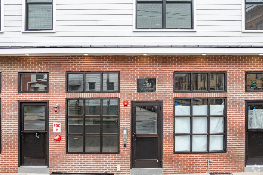 More Photos Of 120 Elm St, Newark Apartments For Lease