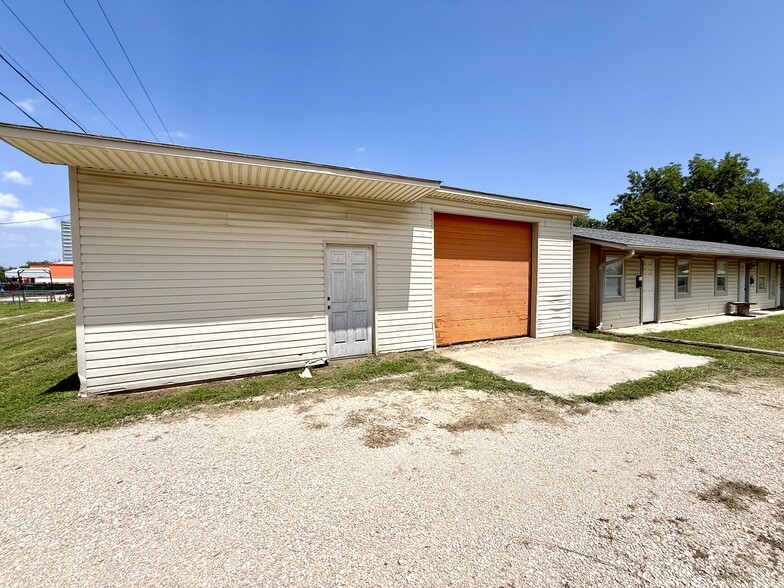 More Photos Of 312 S B St, Davis Apartments For Sale