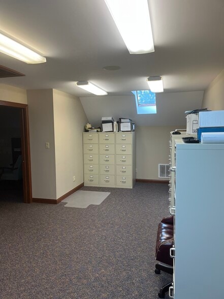 More Photos Of 2611 Chicago St, Valparaiso Medical For Sale