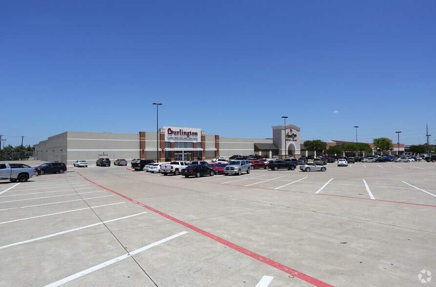 More Photos Of 201-241 E Fm-1382, Cedar Hill Unknown For Lease