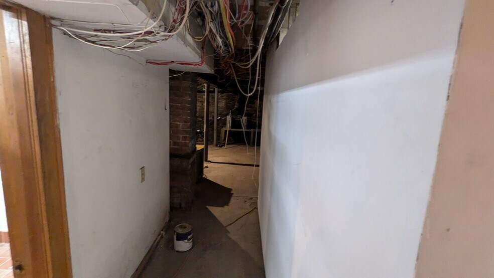 More Photos Of 47, 53-55 Congress Street, Troy General Retail For Sale