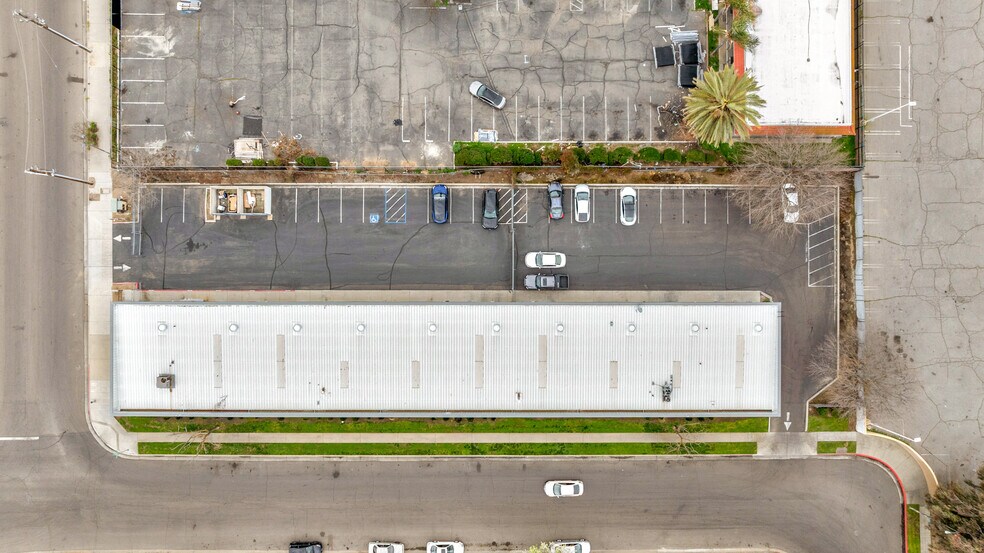 More Photos Of 1885 E Griffith Way, Fresno Warehouse For Lease