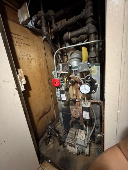 More Photos Of 10121 132nd St, South Richmond Hill Multifamily For Sale