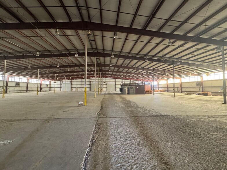 More Photos Of 4493 A Ave, Long Beach Industrial For Sale
