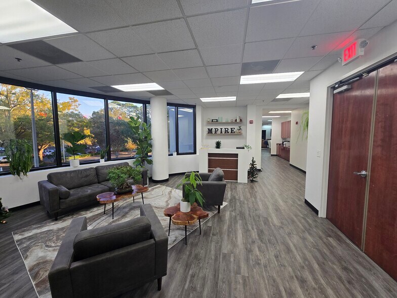 More Photos Of 2450 Maitland Center Pky, Maitland Office For Lease