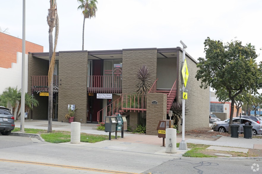 Primary Photo Of 228 S A St, Oxnard Medical For Sale