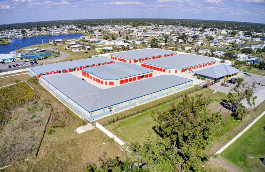 Primary Photo Of 2938 S McCall Rd, Englewood Self Storage For Lease
