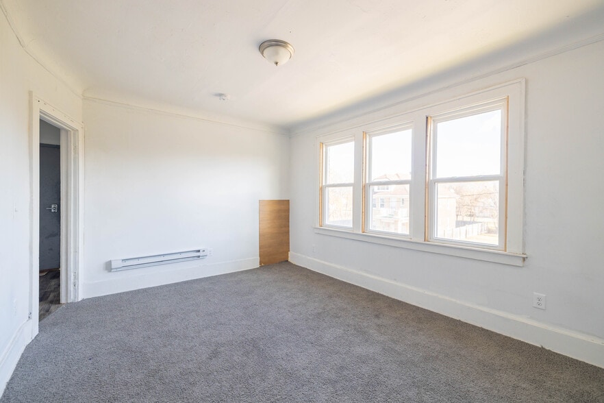 More Photos Of 8525 Maxwell St, Detroit Apartments For Sale