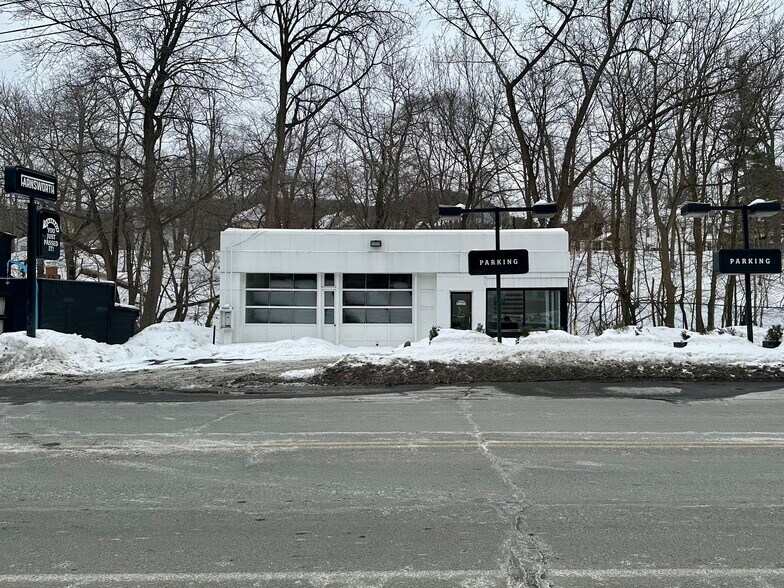 More Photos Of 123 Main St, Great Barrington Service Station For Sale