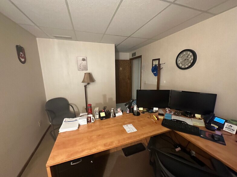 More Photos Of 4780-4810 Munson St NW, Canton Office For Sale