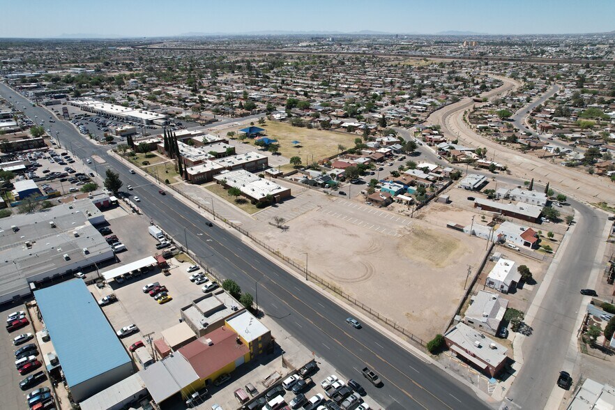 More Photos Of 7090 Alameda Ave, El Paso Schools For Sale