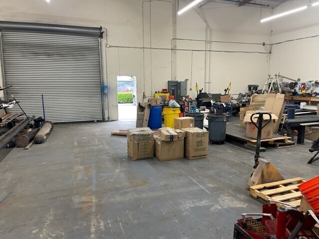 More Photos Of 5606-5736 Corporate Ave, Cypress Research And Development For Lease