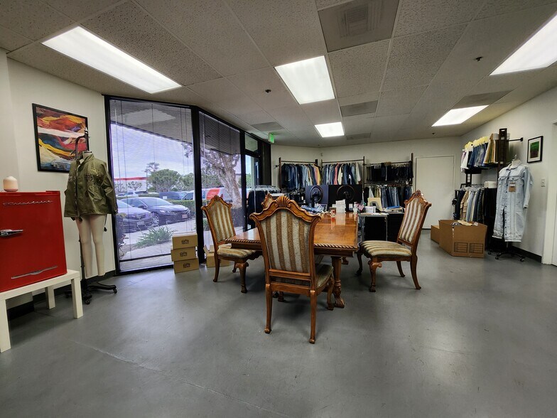 More Photos Of 2441 W 205th St, Torrance Research And Development For Lease