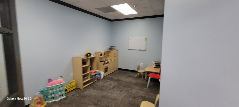 More Photos Of 1100 E Southlake Blvd, Southlake Medical For Lease