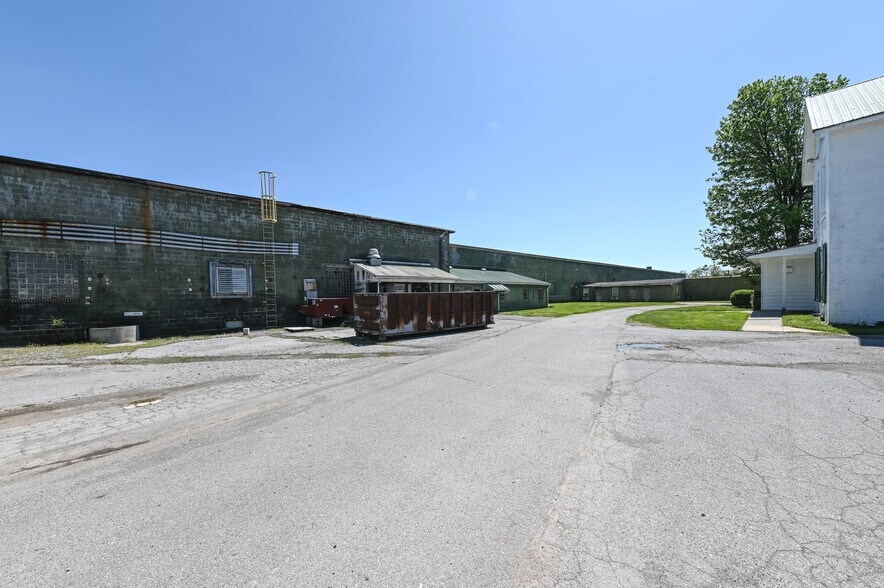 More Photos Of 164 Eyster Rd, Halltown Manufacturing For Sale