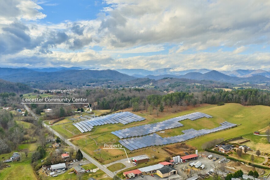 More Photos Of 2935 New Leicester Hwy, Leicester Showroom For Sale