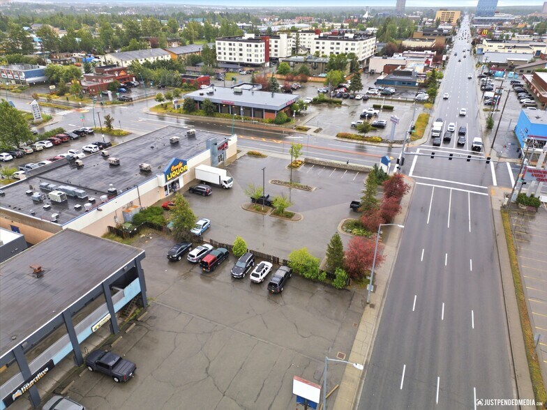 More Photos Of 1201 W Northern Lights Blvd, Anchorage Freestanding For Lease